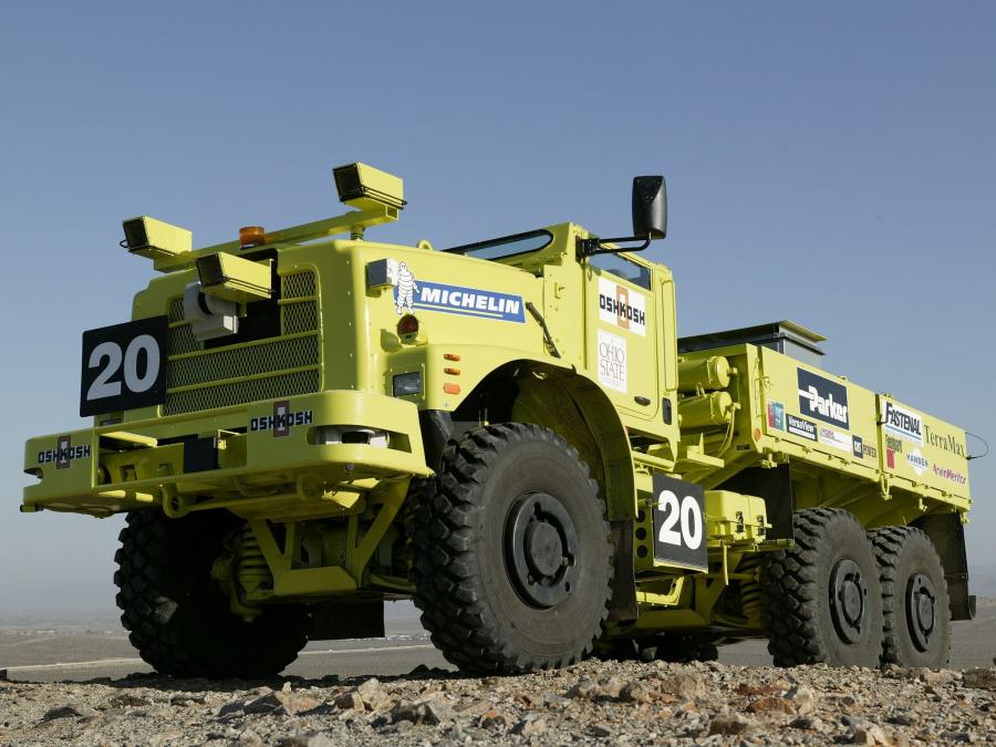  Oshkosh TerraMax 2 Concept 1994 года  (фото 4 из 7)